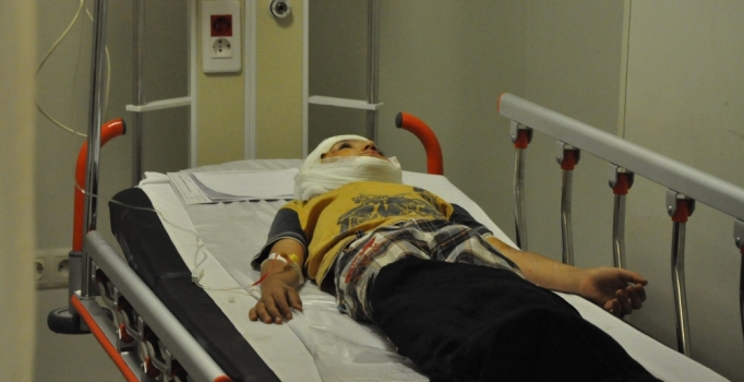 Bursa'nın İnegöl İlçesi'nde devrilen traktörde dede öldü, torunu yaralandı