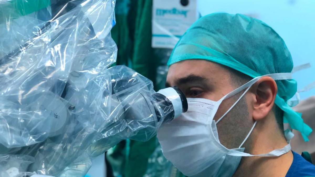 Uzman Dr. Coşkun Özdemir, burun dolgusunda görme kaybına neden olan komplikasyonları açıkladı