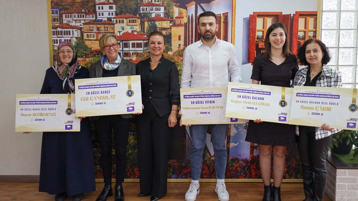 Safranbolu’nun en güzel bahçe, balkon ve vitrinlerinin sahipleri ödüllerini aldı