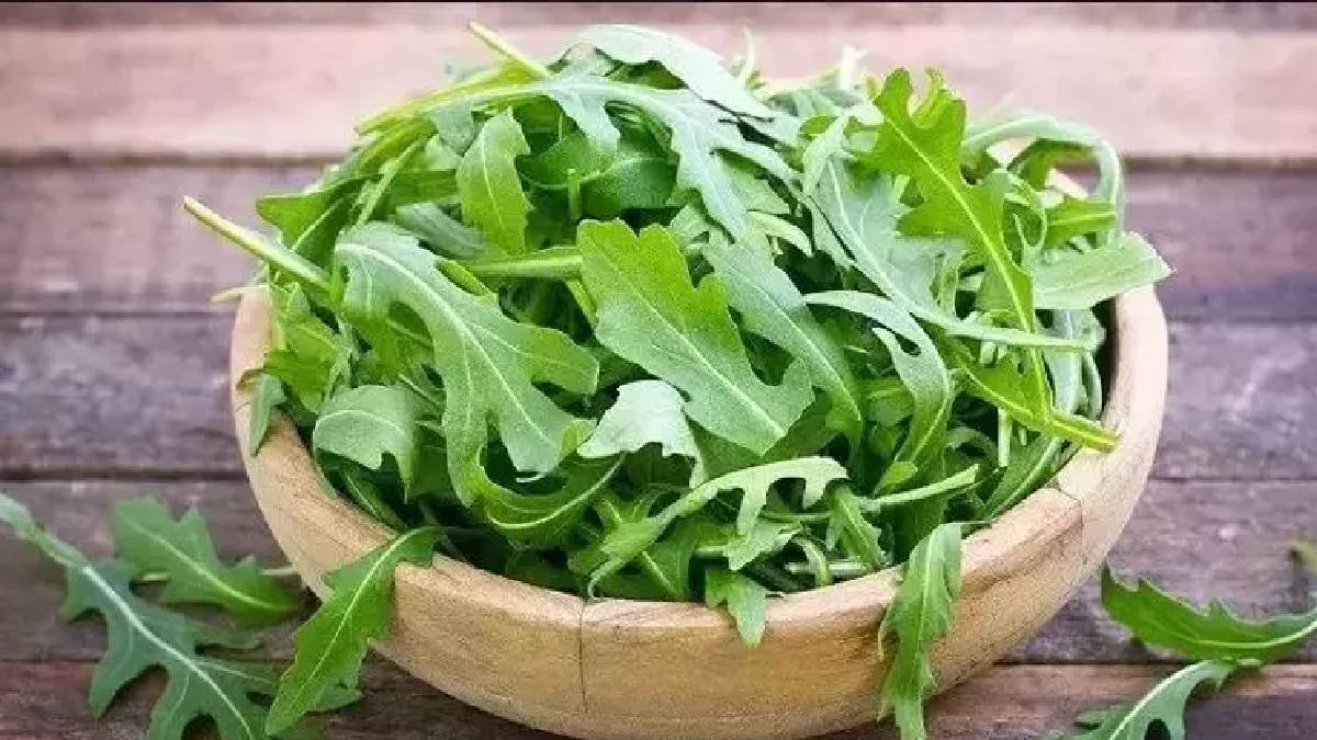 Bunu tüketen demir depolarını fullüyor! Ispanak bile yanında etkisiz kaldı! Anne sütünü bile arttırıyor: Resmen yeşil mucize