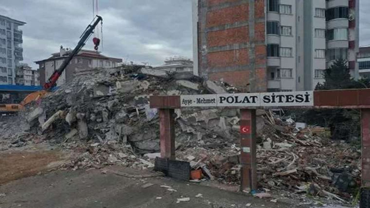 Depremde 134 kişiye mezar olan Ayşe-Mehmet Polat Sitesi'nin bilirkişi raporu açıklandı