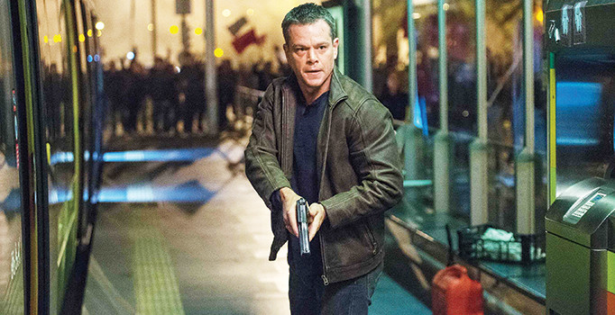 Geçmişini yumruklarıyla arayan CIA ajanı Bourne