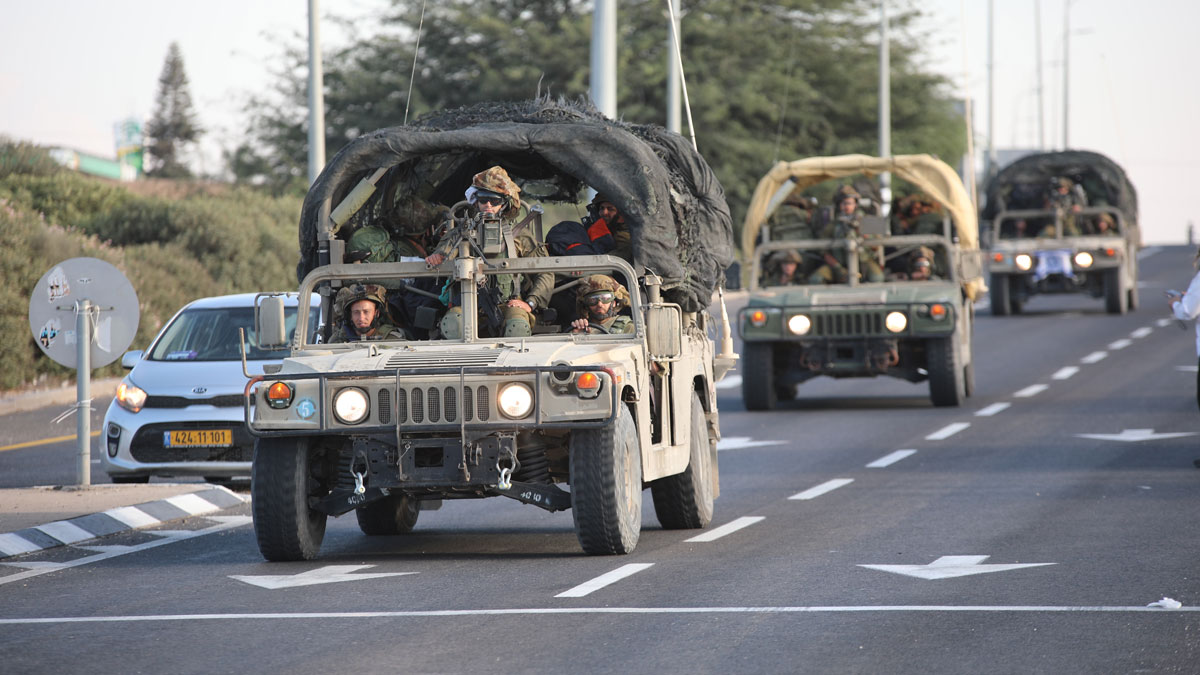 İsrail, Lübnan sınırındaki kasabayı tahliye ediyor