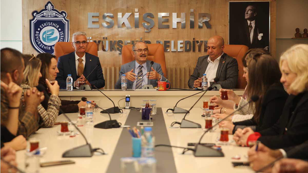 Muhtarlardan Büyükerşen’e ziyaret