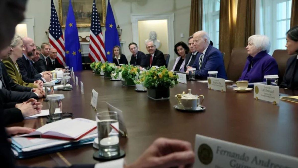 ABD-AB Zirvesinden İsrail'e destek