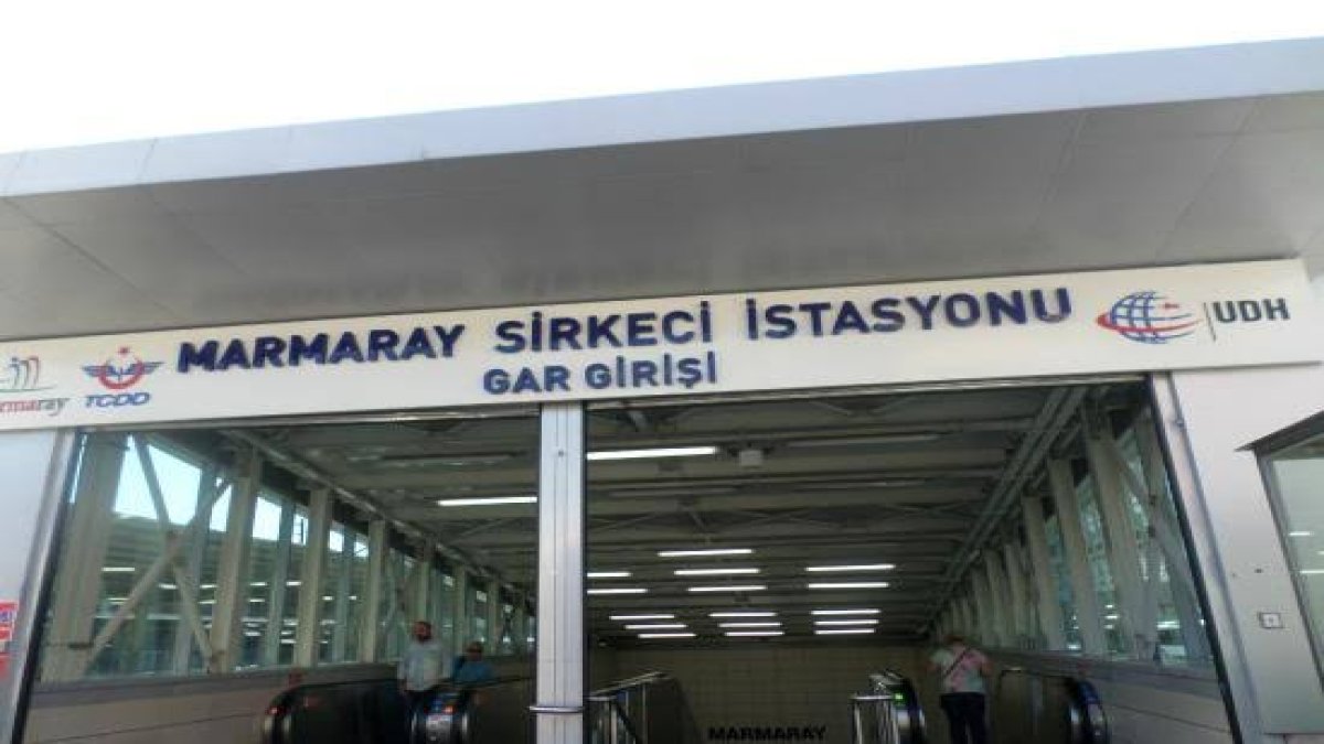 Marmaray’ın altından öyle bir şey çıktı ki! Toprak resmen kaynıyor