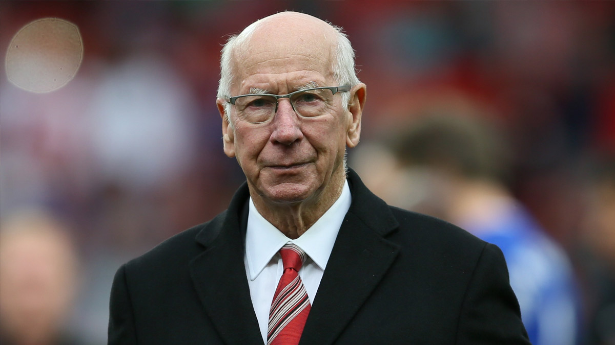 İngiliz efsane futbolcu vefat etti