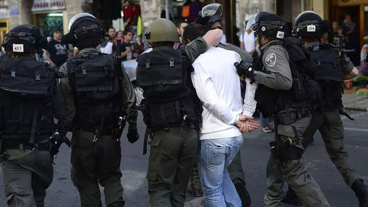 İsrail'de Arap vatandaşlarına baskı arttı: Onlarca kişiye sosyal medya gözaltısı