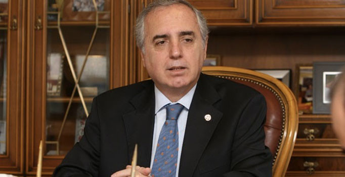 Sönmez Holding'in sahibi Celal Sönmez ve oğulları serbest