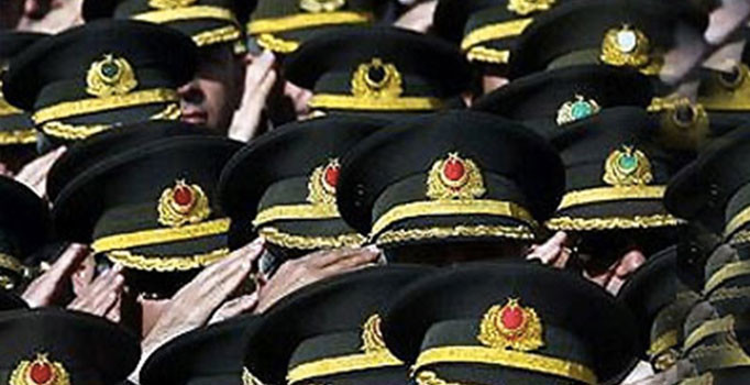 Çalınan askeri lise sınavı soruları için "istihare" yalanı