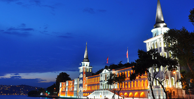 Askeri okulların kapatılmasına ilişkin kararname Resmi Gazete'de yayımlandı - Son dakika haberleri