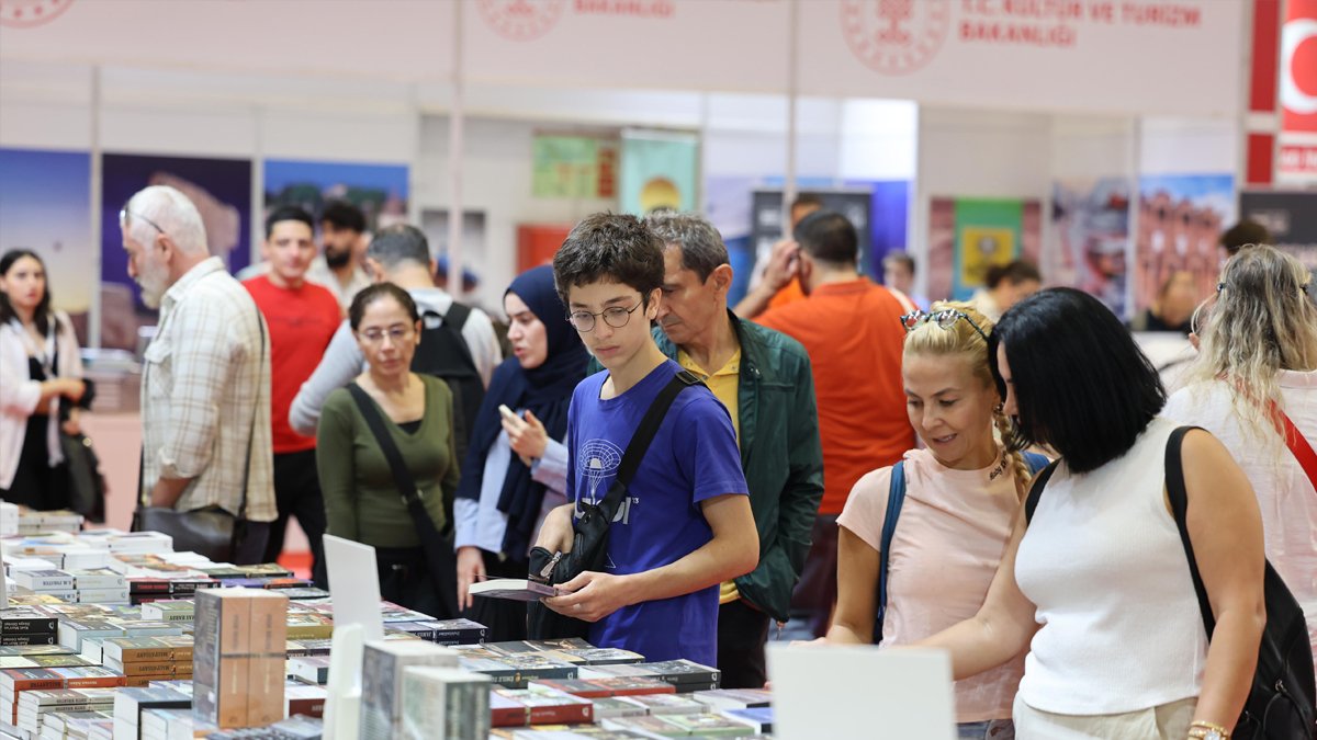 TÜYAP 40. İstanbul Kitap Fuarı başladı