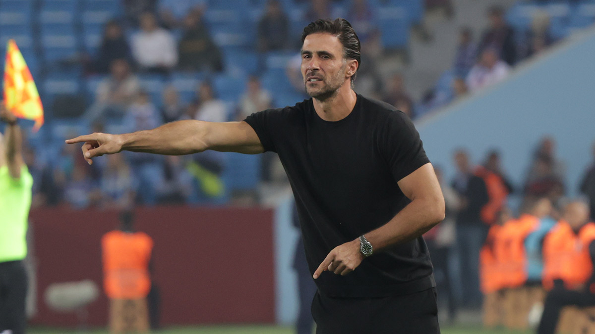 Alanyaspor teknik direktörü Ömer Erdoğan istifa etti