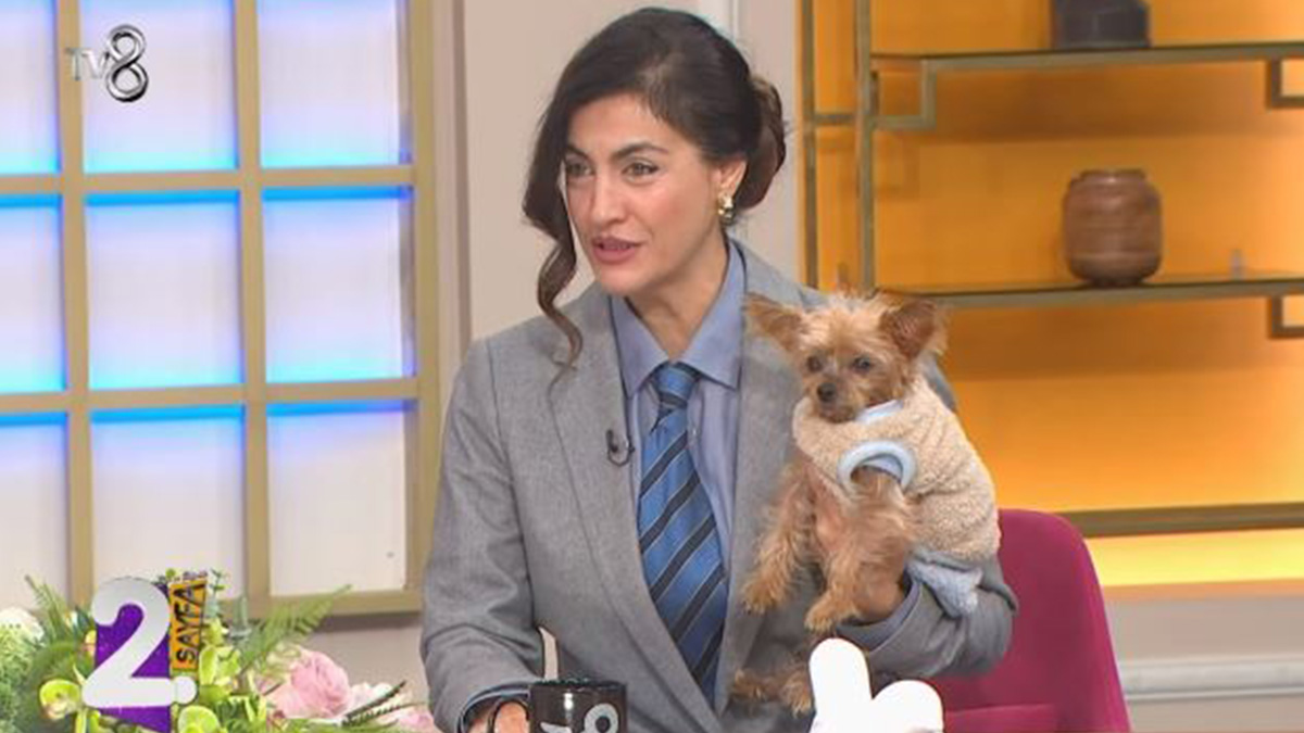 Tuğba Ekinci yine çileden çıkardı! Kadınları hedef alan ünlü şarkıcı "Kadın kuyruk sallamazsa erkek bir şey yapmaz"