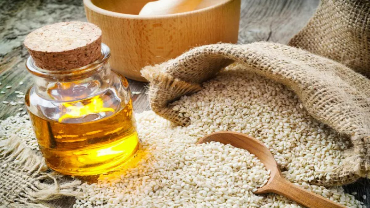 Susam Yağı: Faydaları, Kullanımı ve Dikkat Edilmesi Gerekenler