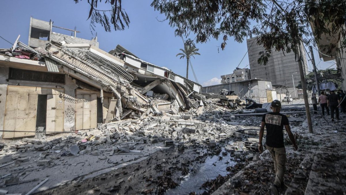 Gazze'de 'çevre ve sağlık felaketi' yaşanabilir: Günlük 65 bin bardak atık suyu denize sızıyor