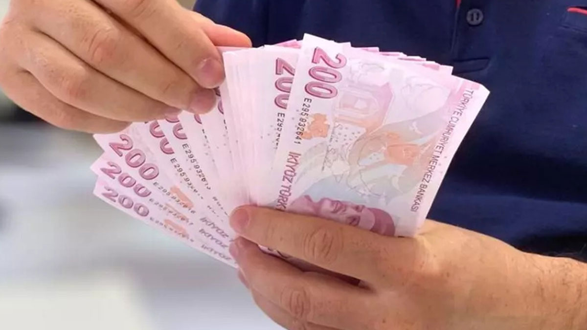 Maaşı beklediğinden düşük bağlanan EYT'liler hemen bunu yapsın! Ücretleri güncellemek meğer bu kadar kolaymış