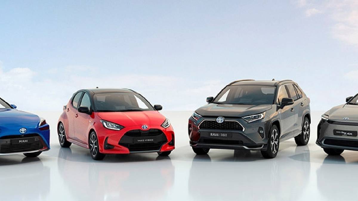 Toyota'nın patronu çıldırdı! Sıfır otomobilde görülmemiş indirim... Rakip firmalar ne yapacağını şaşırdı