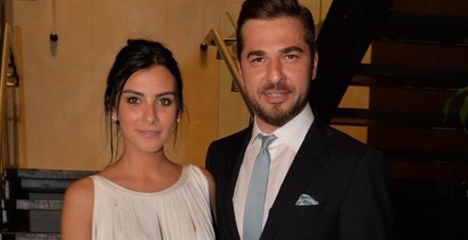 Neslişah'tan bebek pozu