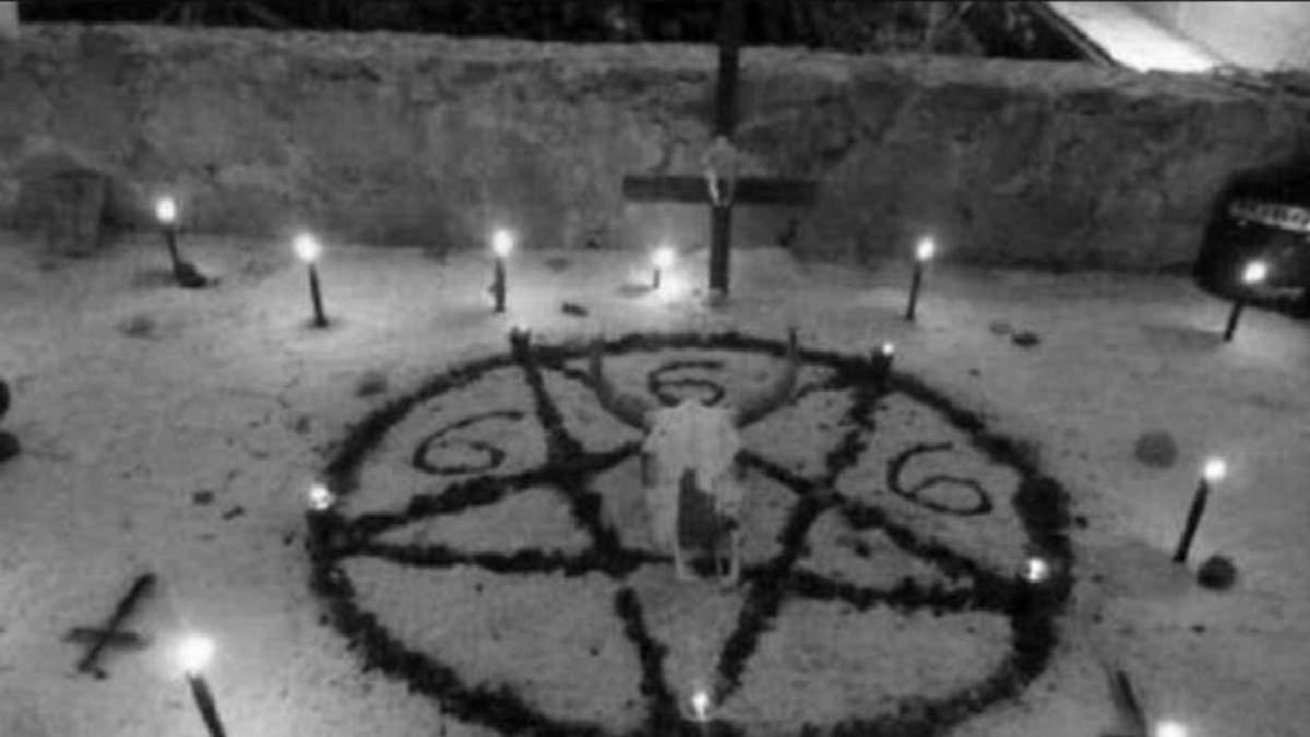 O bulgular korku filminden bir sahne değil! Ayinler, ritüeller, törenler, muskalar... “Ölüler Kitabı” rehberlik ediyormuş!