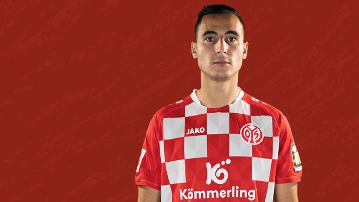 Filistin'e destek açıklaması yaptığı için sözleşmesi feshedilmişti: Yıldız futbolcudan takımına sert yanıt!