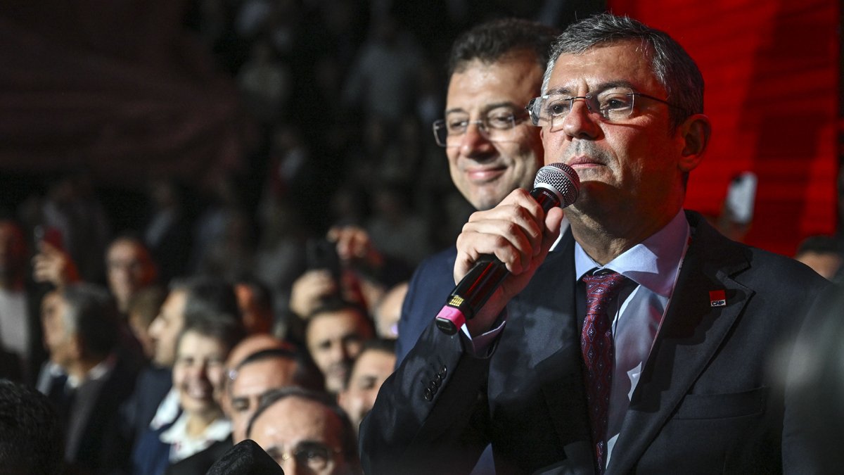 Özel'den kendisini eleştiren Erdoğan'a yanıt: CHP'den endişe etmeye devam etsin