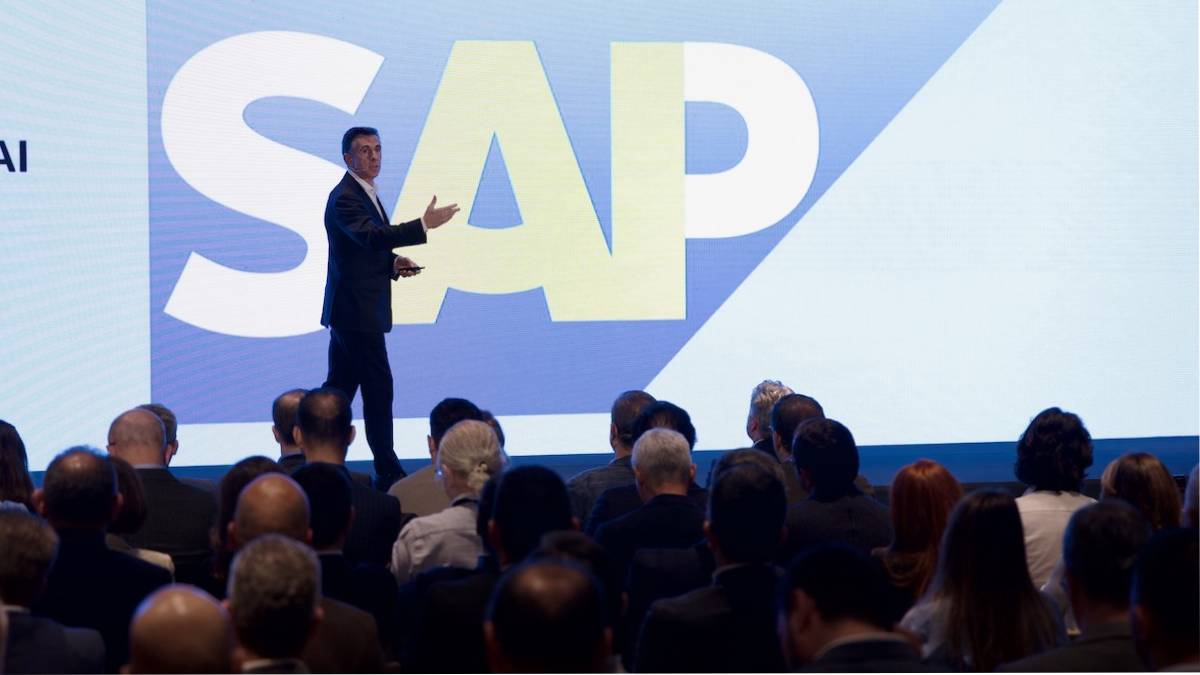 İş dünyası ve teknoloji liderleri, SAP Dönüşüm Ödülleri töreninde ...