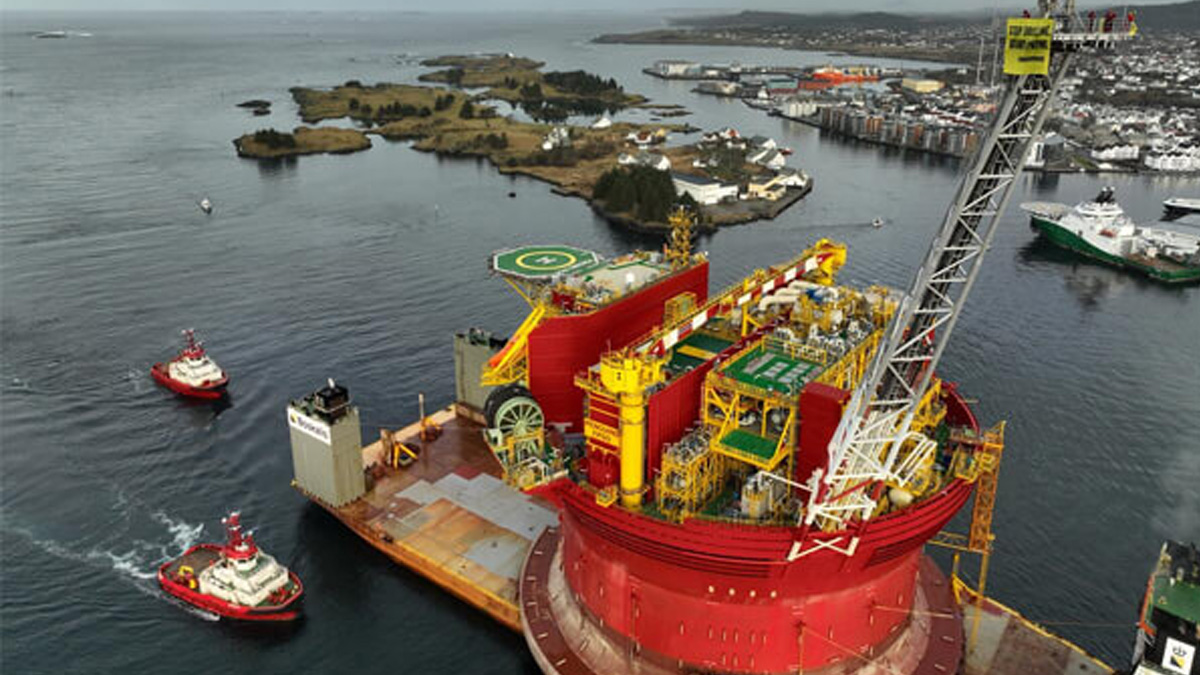 Hareket halindeki gemiye bindiler! Shell, Greenpeace’e milyon dolarlık dava açıyor