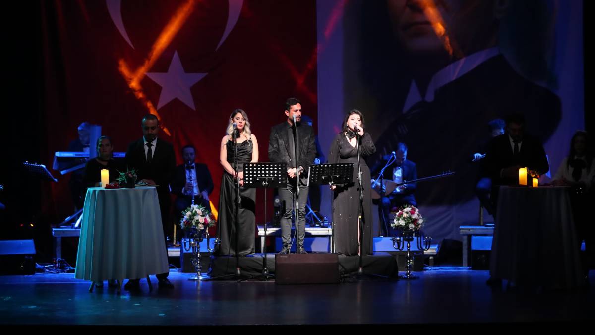 10 Kasım Oratoryosu ile Mustafa Kemal Atatürk anıldı
