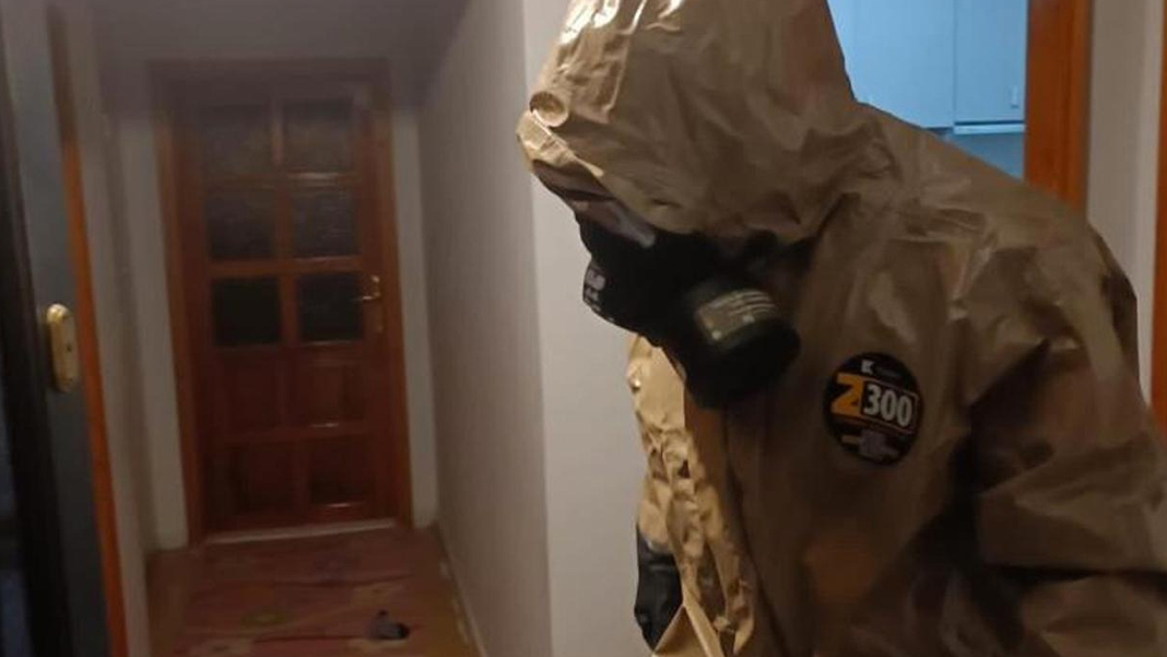 Kırılan termometre sebebiyle iki kişi hastanelik oldu