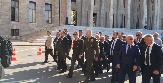 ABD Genelkurmay Başkanı Joseph Dunford TBMM'yi ziyaret etti - Son dakika haberleri