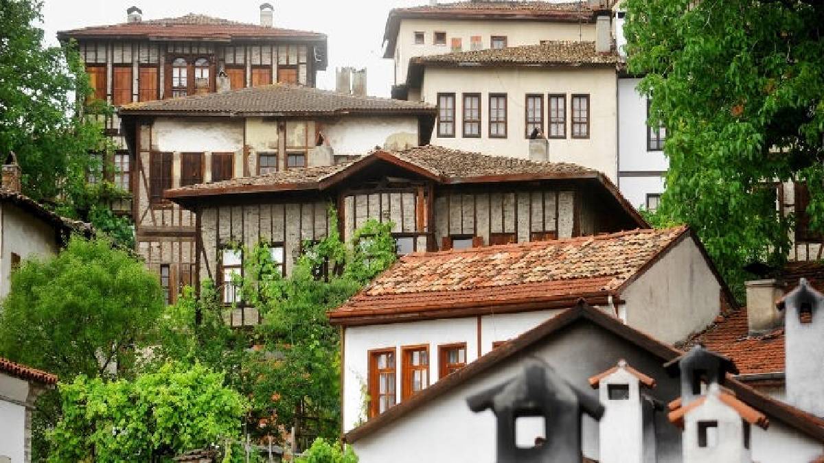 Bu köy en değerli topraklar olacak! Türkiye’nin en güzel köyü seçildi… Şimdiden yatırım yapan köşeyi dönecek!