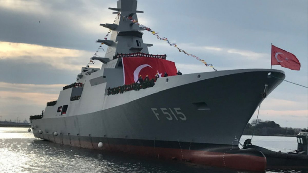 Savaş Gemisi: Denizlerin Korkusuz Hareket Kabini