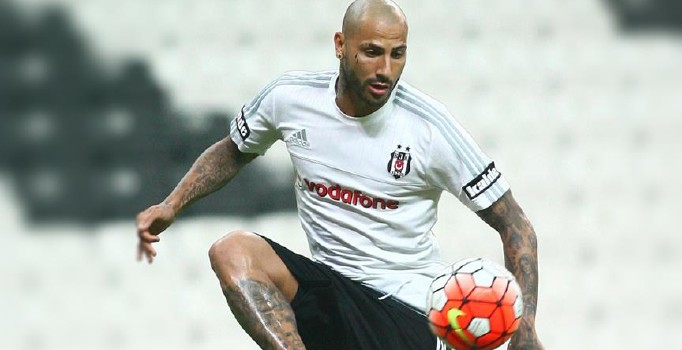 Ricardo Quaresma'nın hayatı kitap oldu