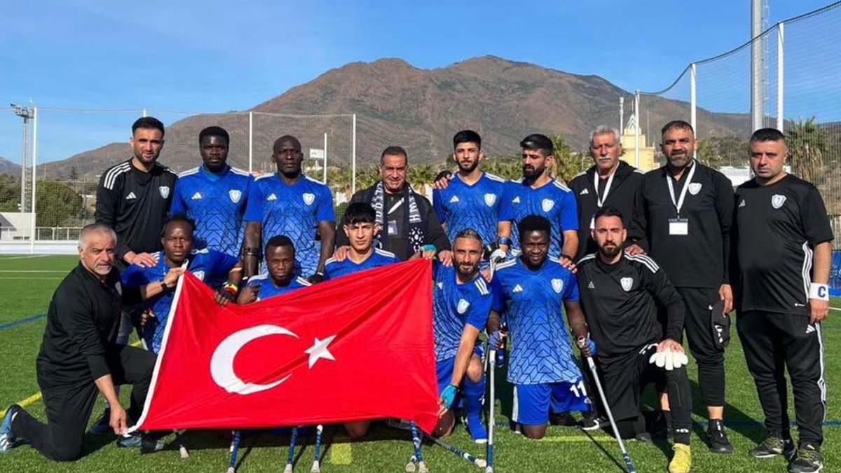 Şahinbey Belediyespor Şampiyonlar Ligi şampiyonu oldu