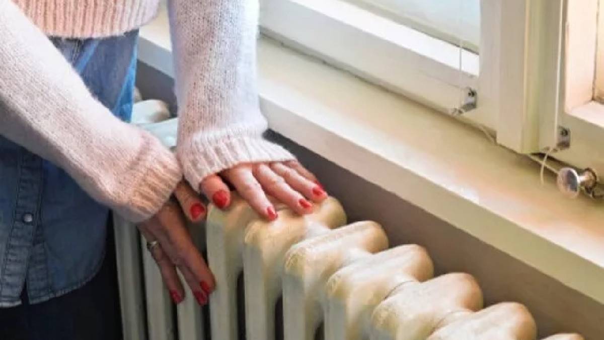 Pencere ve balkondan gelen soğuğu anında kesecek 4 yöntem! Bunu yapanların evi kışın sıcacık kalacak