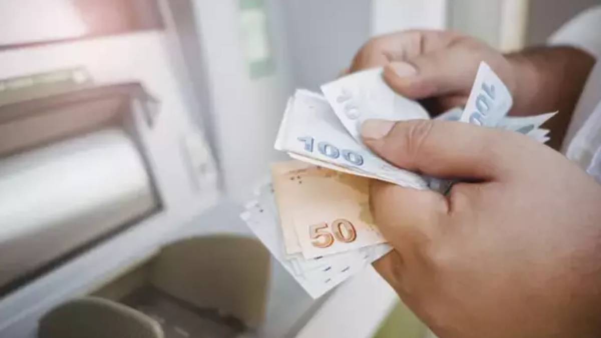 O bankadan emeklilere büyük müjde! 3 ay ödemesiz 6.800 TL verilecek: Maaşınızla birlikte alabilirsiniz...