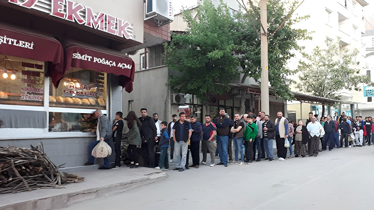Fırınlarda yeni dönem: Giden kapıdan dönüyor! Yüksek enflasyon ve açlık sınırı durdurulamıyor
