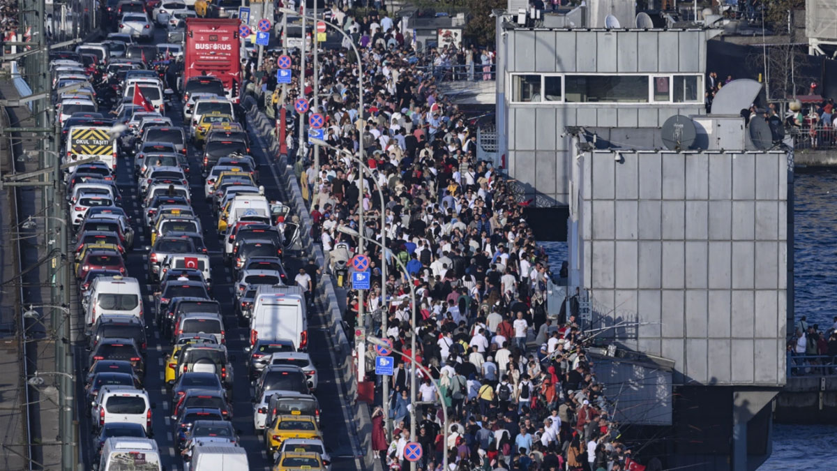 İstanbul'da toplu taşıma yoğunluğu: Bir ayda 80 milyona çıktı!