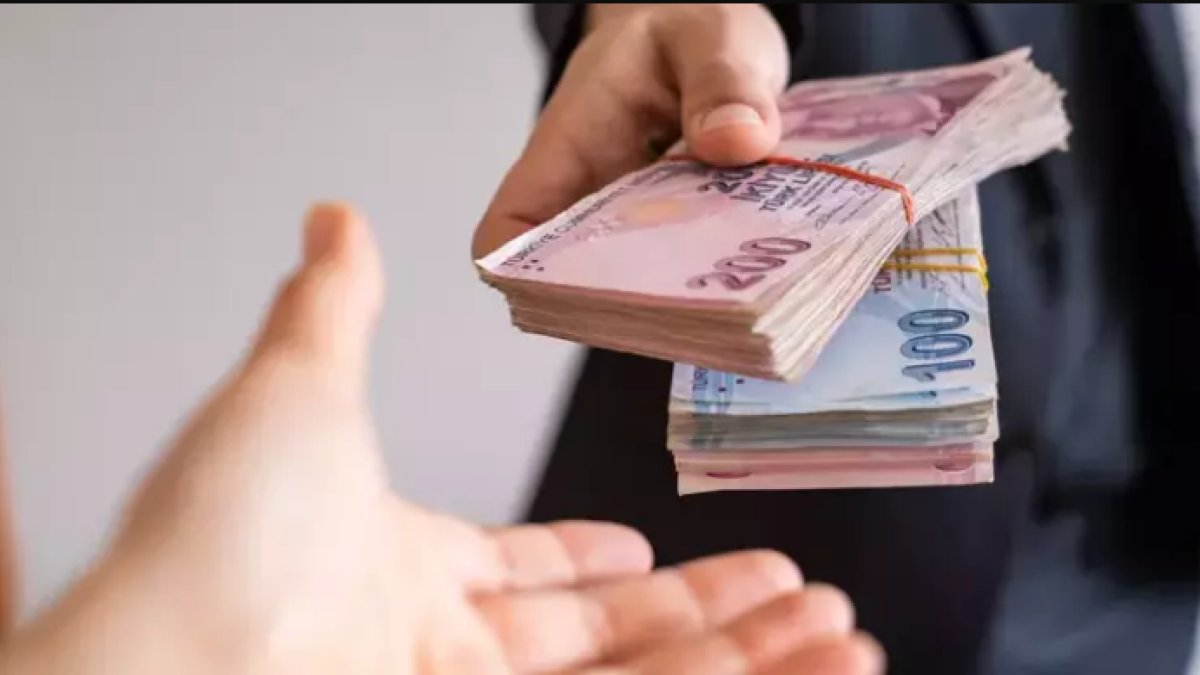 Rüyada Para Almak: Anlamı ve İşaretleri