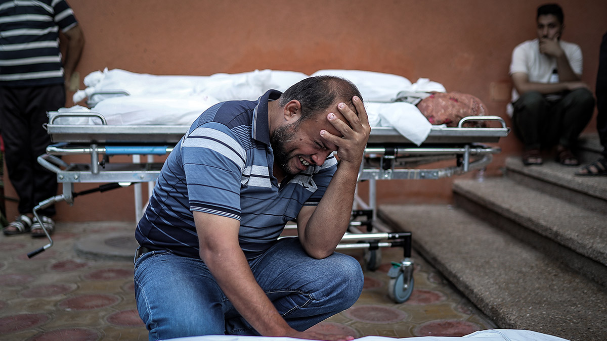 Gazze'de 43. gün: İsrail'in saldırılarında can kaybı 12 bini aştı