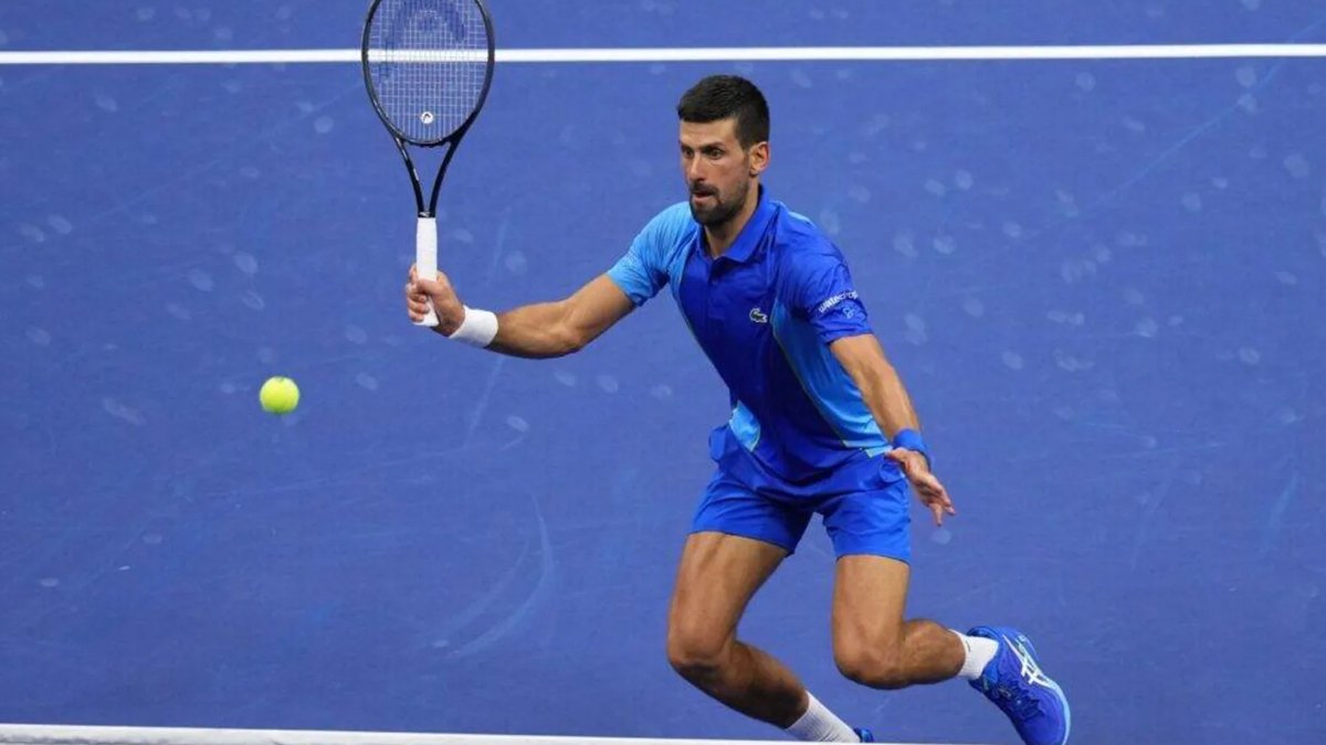 ATP Finalleri'nde Alcaraz'ı yenen Djokovic finale yükseldi
