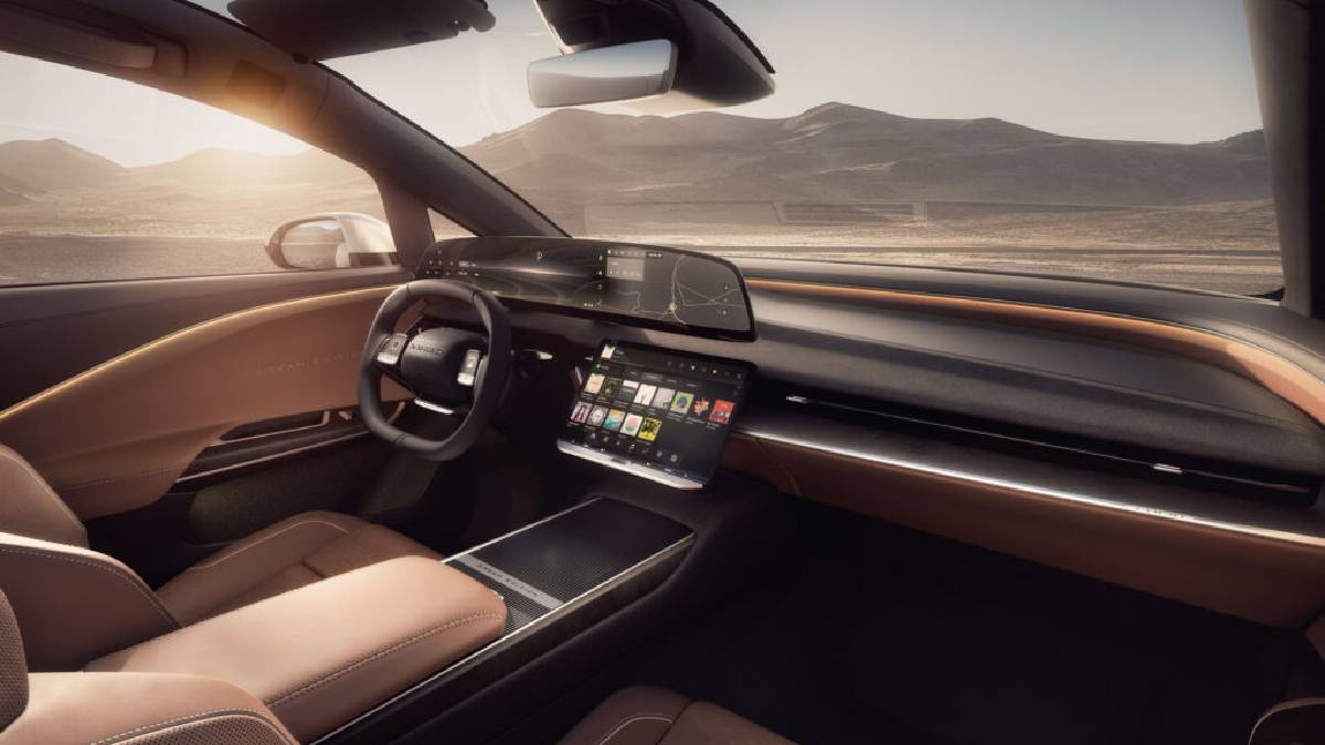 Aklı olan bunu alır! Ünlü otomotiv uzmanı 7 kişilik elektrikli SUV'u öve öve bitiremedi