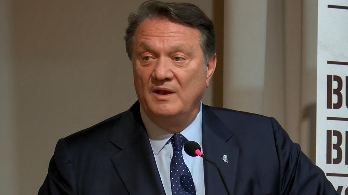 Hasan Arat'tan iddialı sözler: 'Beşiktaş 4,5 yılda borçlarını bitirir'