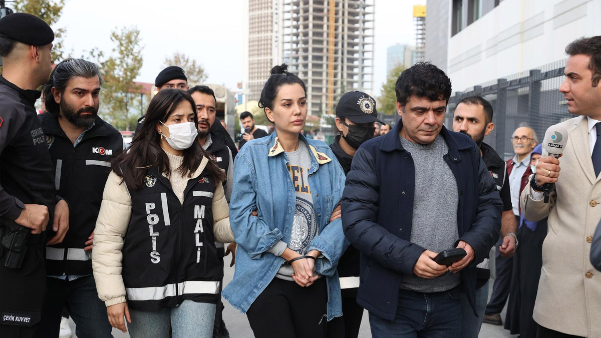 Dilan Polat'a avukatından 2 kitap önerisi: 'Bunları okuyarak normalleşecek'