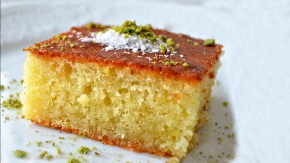 Revani Tatlısı Nasıl Yapılır: Lezzetli Bir Tarif