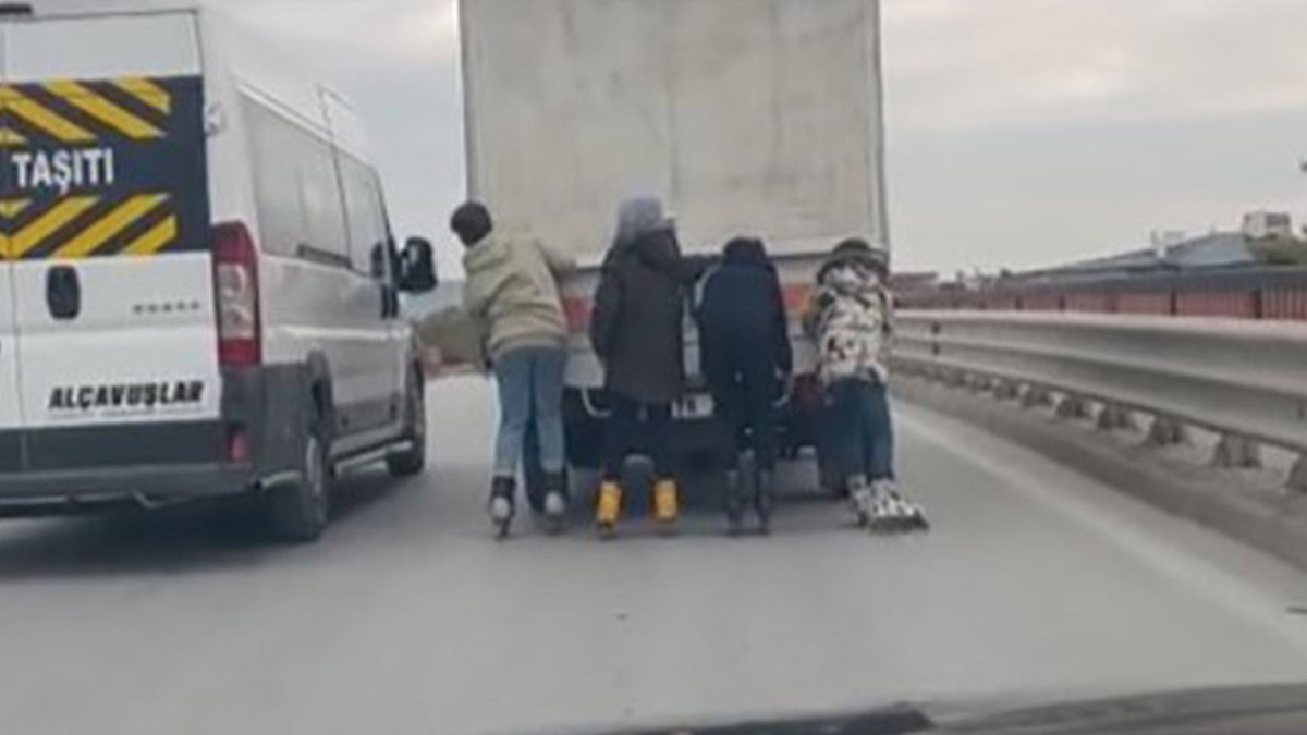 Faciadan kıl payı kurtuldu! Patenle yolculuk az kalsın ölümüne neden oluyordu