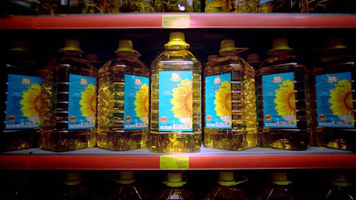 Market market dolaşıp ucuzunu aramayın! O market kampanyayı patlattı: Ayçiçek yağında büyük indirim var