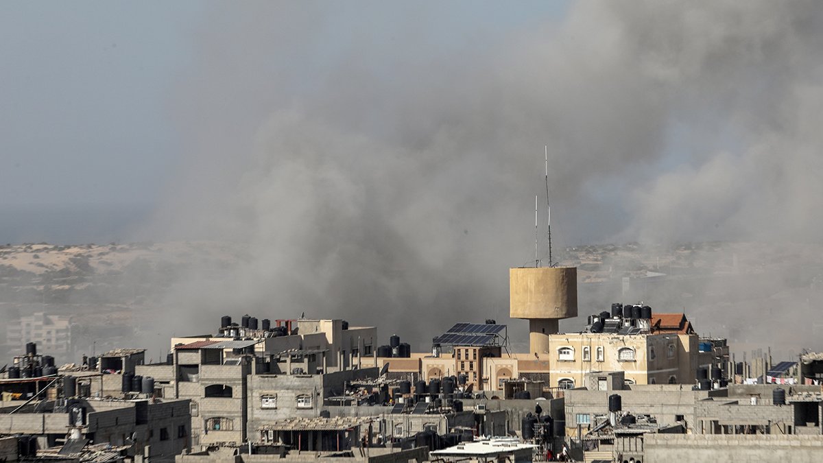 İsrail Gazzelilerin sığındığı BM'ye ait okula saldırdı: 27 ölü