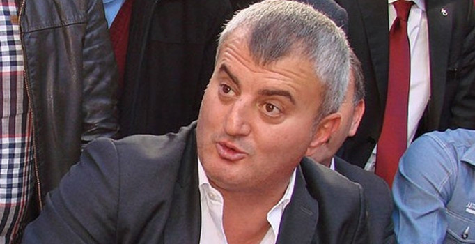 Jet Ski kazasında hayatını kaybeden Trabzonspor eski yöneticisi Engin Kara son yolculuğuna uğurlandı